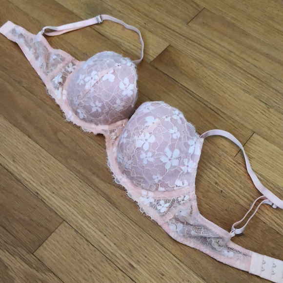Victoria’s Secret dream angels bra - Picture 3 of 4